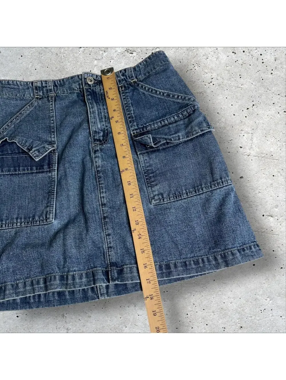 GAP Surplus Womens Denim Y2K Mini Skirt Flap Pockets Size 10